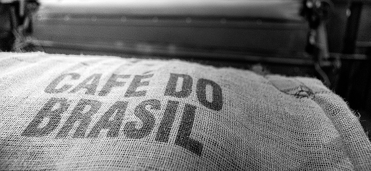 Paraná era o maior produtor e exportador do país. Norte do estado era visto como uma terra de promessa, o solo da riqueza sem fim. | 