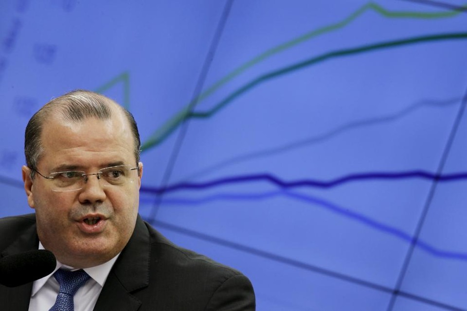 Alexandre Tombini, presidente do BC: a elevação da Selic tem sido a arma escolhida pela autoridade monetária para tentar conter o avanço dos preços | Ueslei Marcelino/Reuters