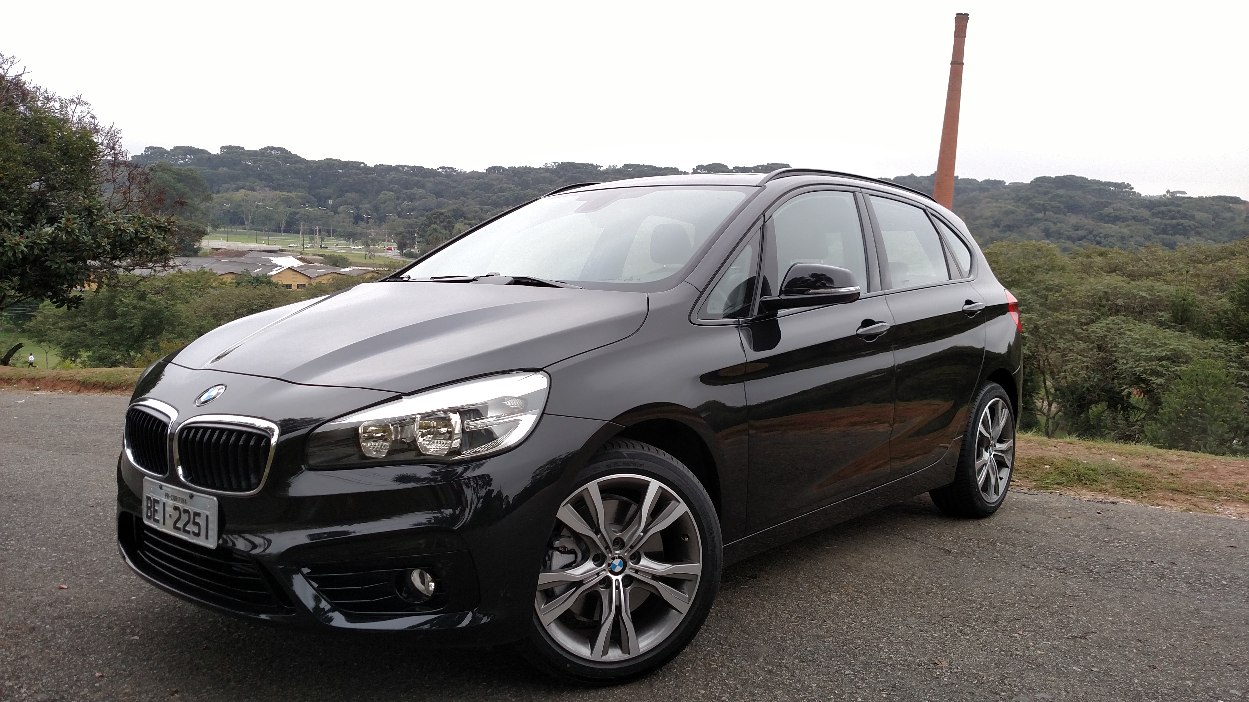 Com preço sugerido de R$ 179.450, Active Tourer é a opção compacta para a família pequena. | Fotos: Renyere Trovão/Gazeta do Povo