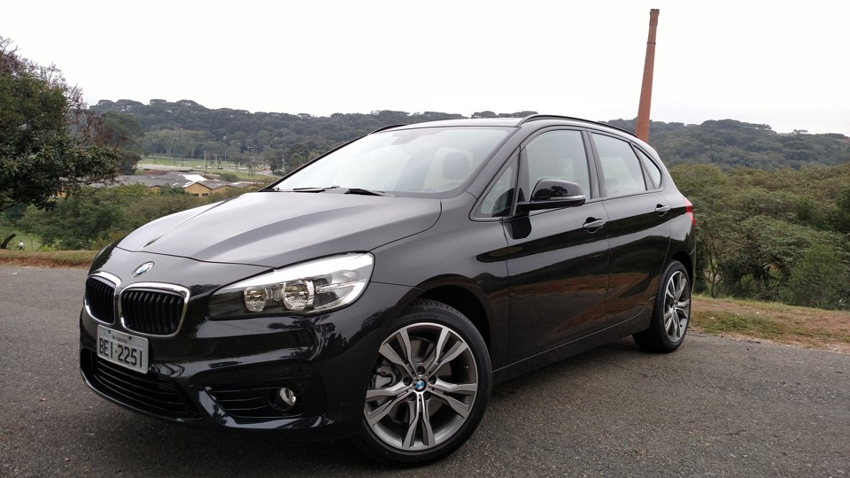 Com preço sugerido de R$ 179.450, Active Tourer é a opção compacta para a família pequena. | Fotos: Renyere Trovão/Gazeta do Povo