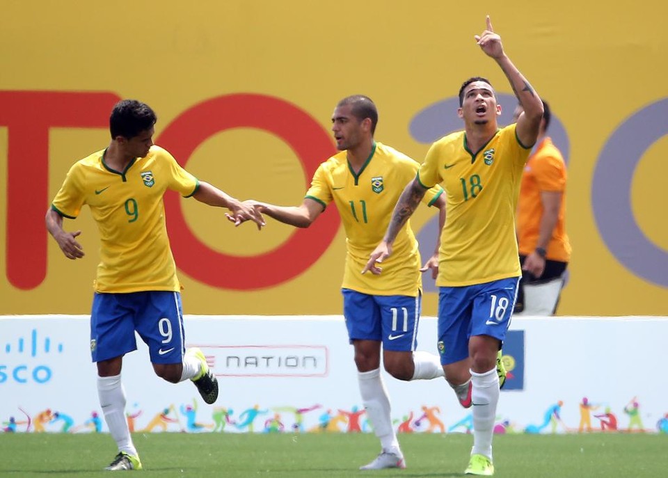 Luciano celebra gol de penalti contra o Panamá. | Tom Szczerbowski/USA Today Sports