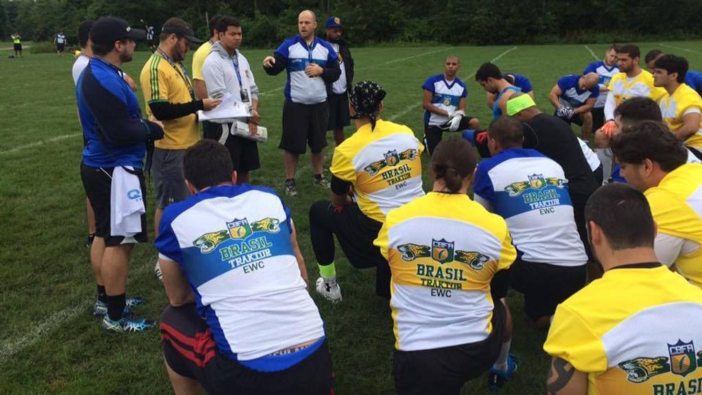 Seleção brasileira treina em Canton, nos Estados Unidos, sede da Copa do Mundo de futebol americano. | Divulgação/CBFA