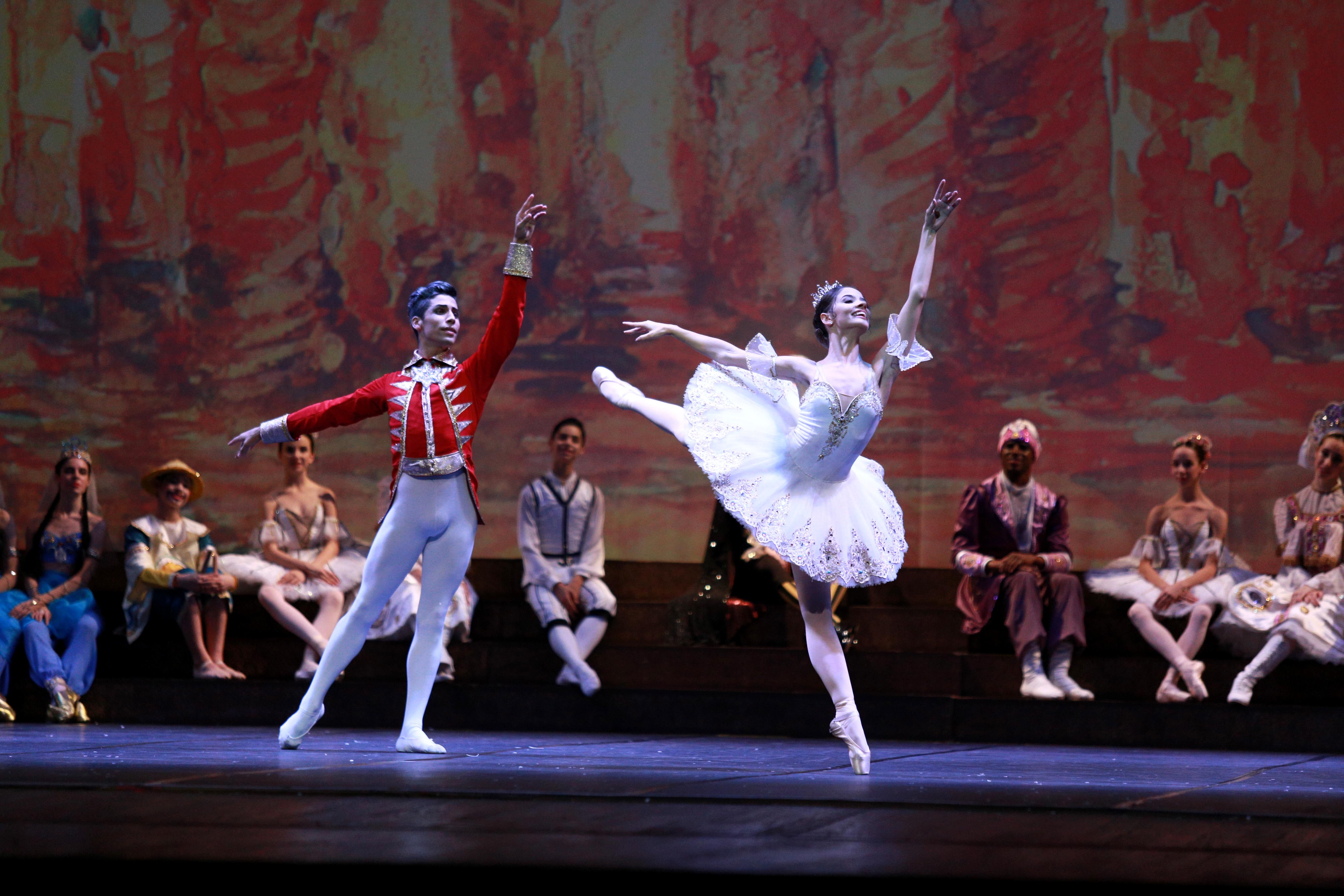 Balé O Quebra Nozes, interpretado pela Escola do Teatro Bolshoi no Brasil, é atração da Noite de Abertura do festival  em 2015 | Cleber Gomes/ Divulgação