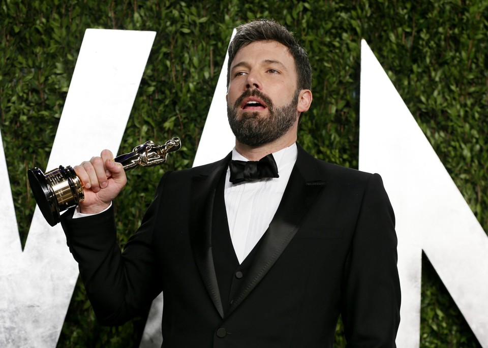Ben Affleck com o Oscar que ganhou por “Argo” | Danny Molshok/Reuters