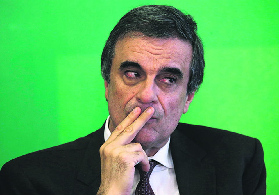 Cardozo: processo contra Dilma por extorsão é “factoide ridículo”. | Ueslei Marcelino/Reuters