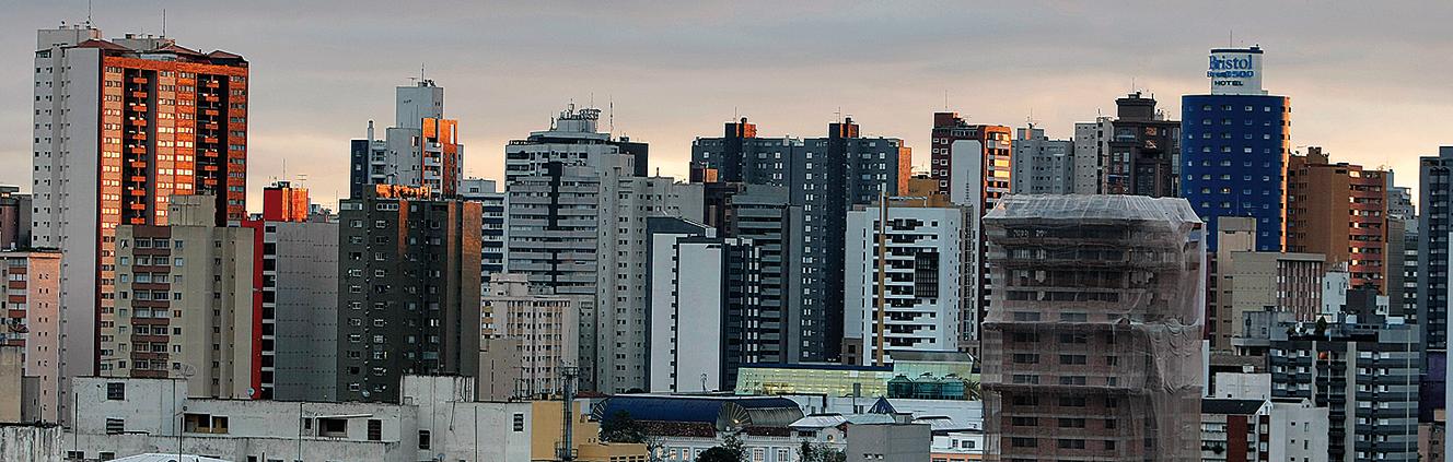 Plataforma de financiamento coletivo de imóveis permite que pequenos investidores se juntem para comprar ou investir em um bem. | Daniel Castellano /Gazeta do Povo