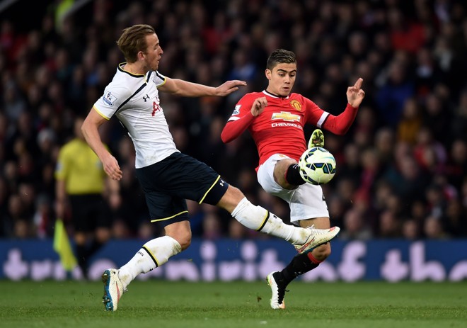 Meia em ação no duelo contra o Tottenham. | Foto: Michael Regan/Getty Images