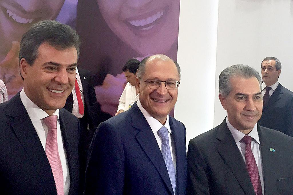 Os governadores tucanos participaram nesta terça-feira (28) da abertura do Salão Internacional de Avicultura e Suinocultura, na capital paulista | /