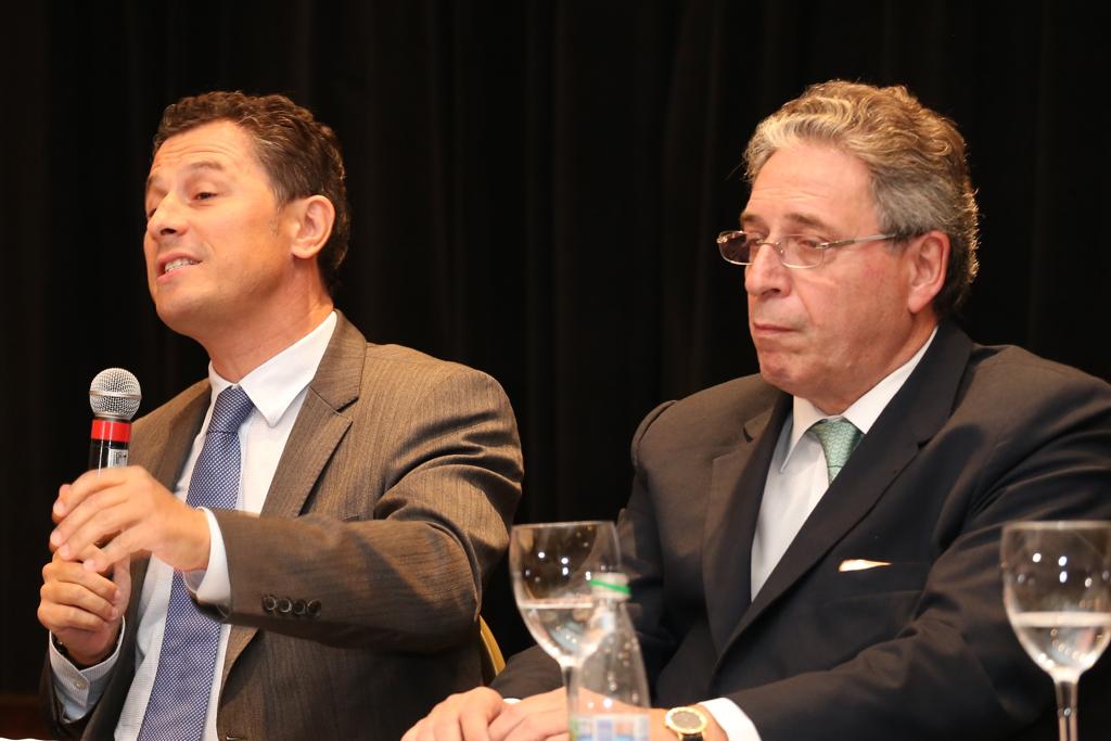 Ricardo Gomyde e Rogério Bacellar em evento durante campanha para a eleição na Federação Paranaense de Futebol. | Ivonaldo Alexandre/Gazeta do Povo