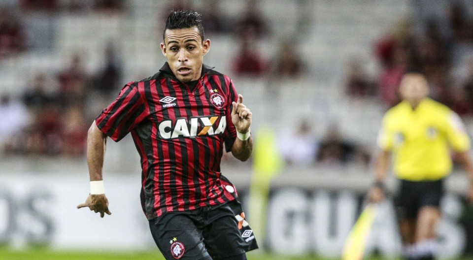 Natanael pode deixar o Furacão | Tribuna do Paraná