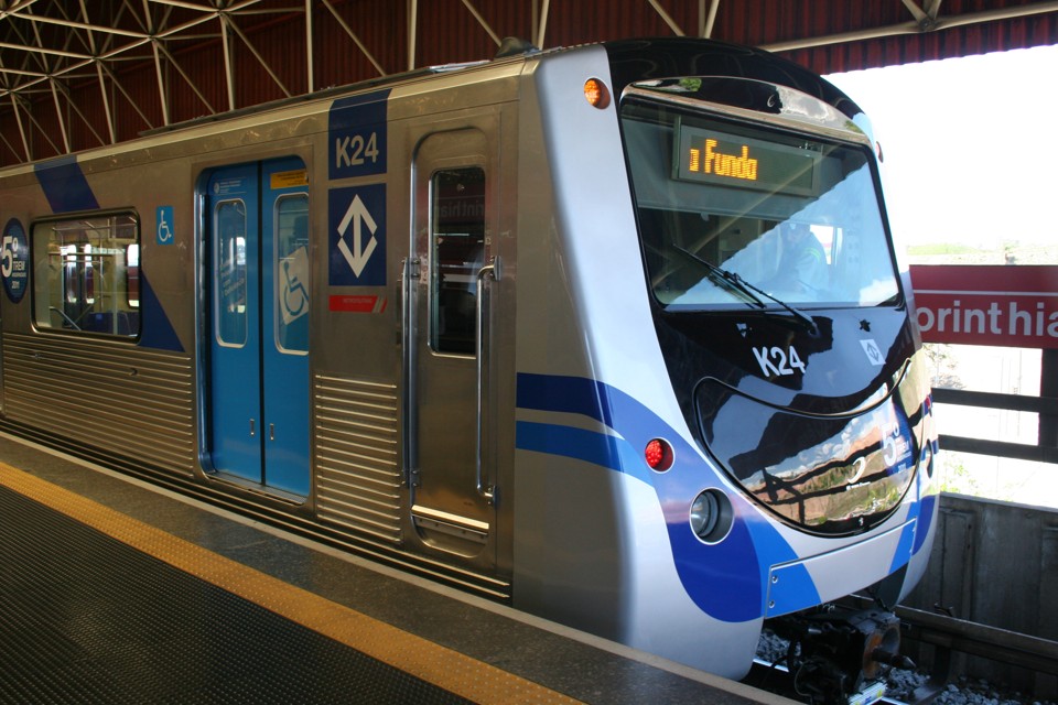 Adolescente de 17 anos notou o abuso dentro do vagão. Na foto, a imagem de um tipo de trem que circula em São Paulo. | Metrô de São Paulo/Divulgação