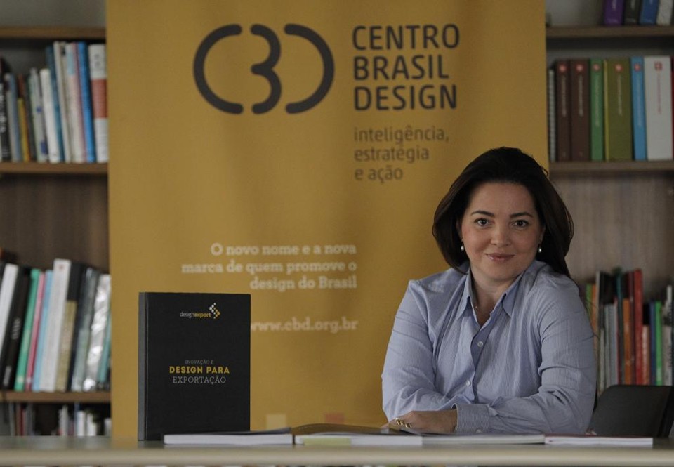 Ana Brum, do CBD: trabalho para fazer o meio de campo entre empresas e designers. | Jonathan Campos/Gazeta do Povo