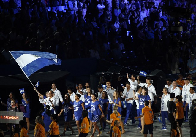 Delegação de El Salvador. | Javier Etxezarreta/EFE
