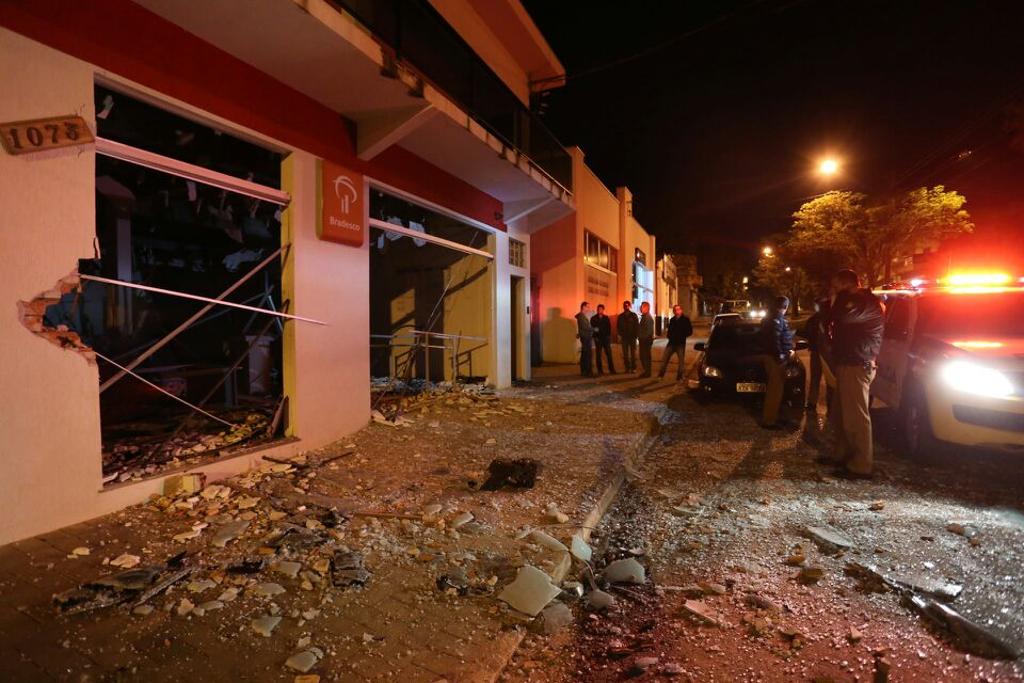 Ataque ocorreu no início da madrugada | Daniel Castellano/Gazeta do Povo