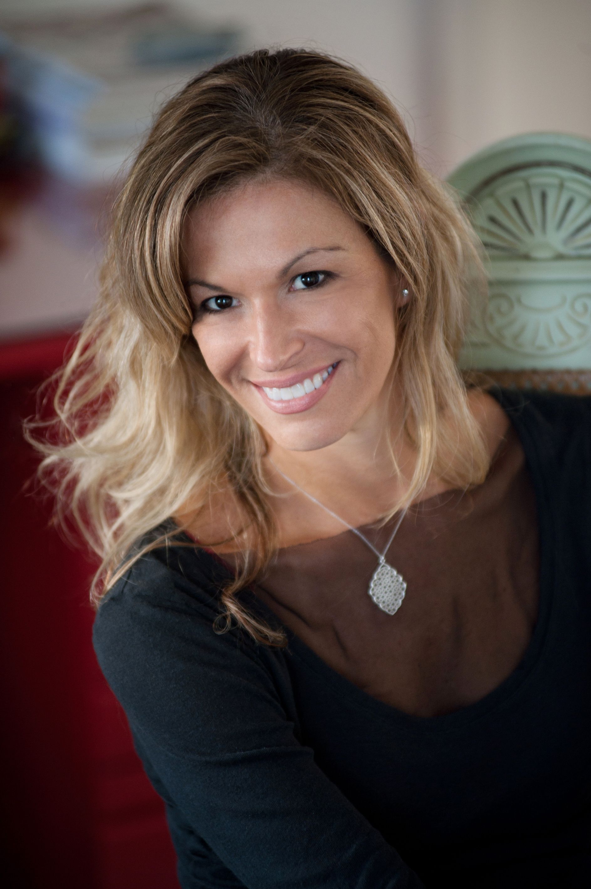 Leticia escreveu um romance que atordoa o leitor apressado. | Divulgação