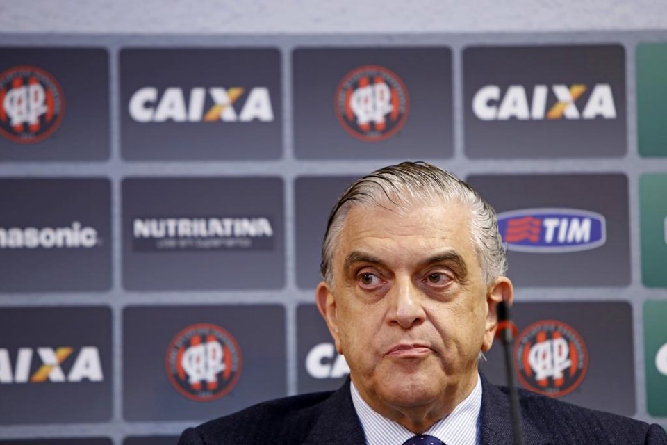 O presidente do Atlético, Mario Celso Petraglia, reclama da “cultura do endividamento” adotada pela maioria dos clubes nacionais. | Antônio More/Gazeta do Povo