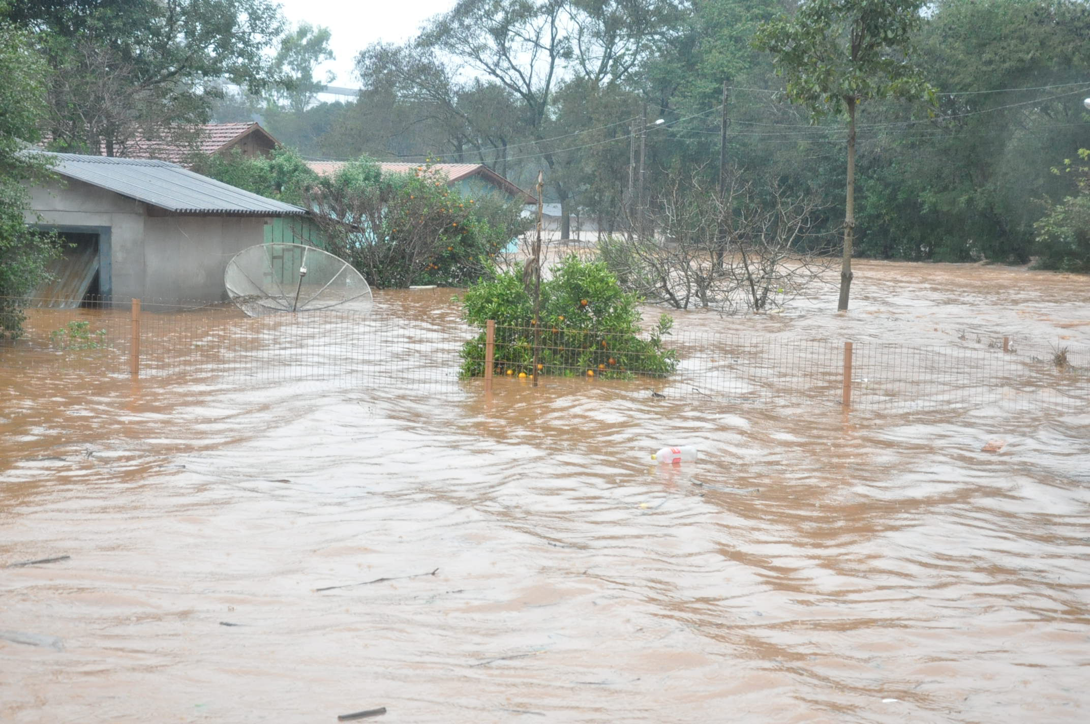 A média de deslocados por tragédias naturais é de 280 mil por ano. Na foto, a cidade de Maravilha (SC), afetada pelas chuvas de julho de 2015. | Prefeitura de Maravilha (SC)/Divulgação