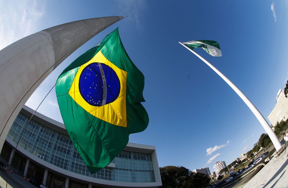 Após meses de atraso, o governo do estado voltou a fazer os repasses para o TJ com regularidade | Daniel Castellano/Gazeta do Povo
