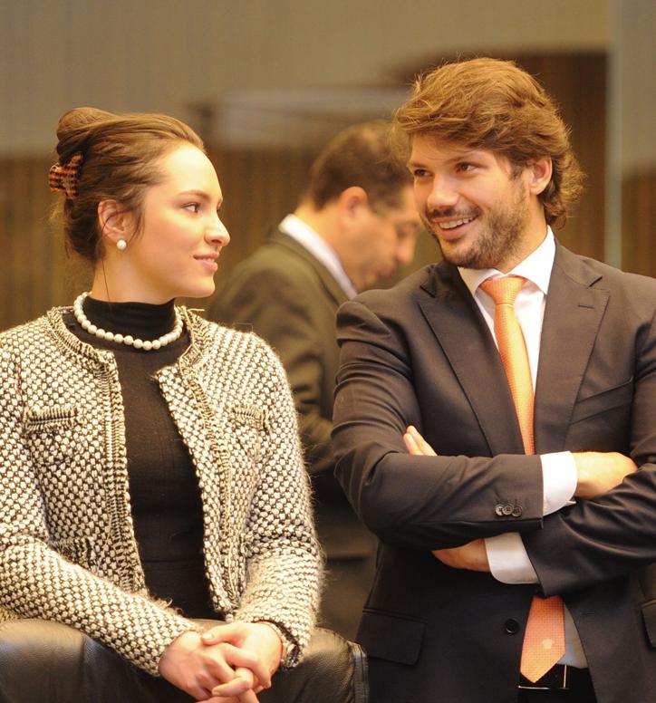 Maria Victoria com o deputado Tiago Amaral: comissão presidida por ela foi pouco expressiva. | Pedro de Oliveira/Alep