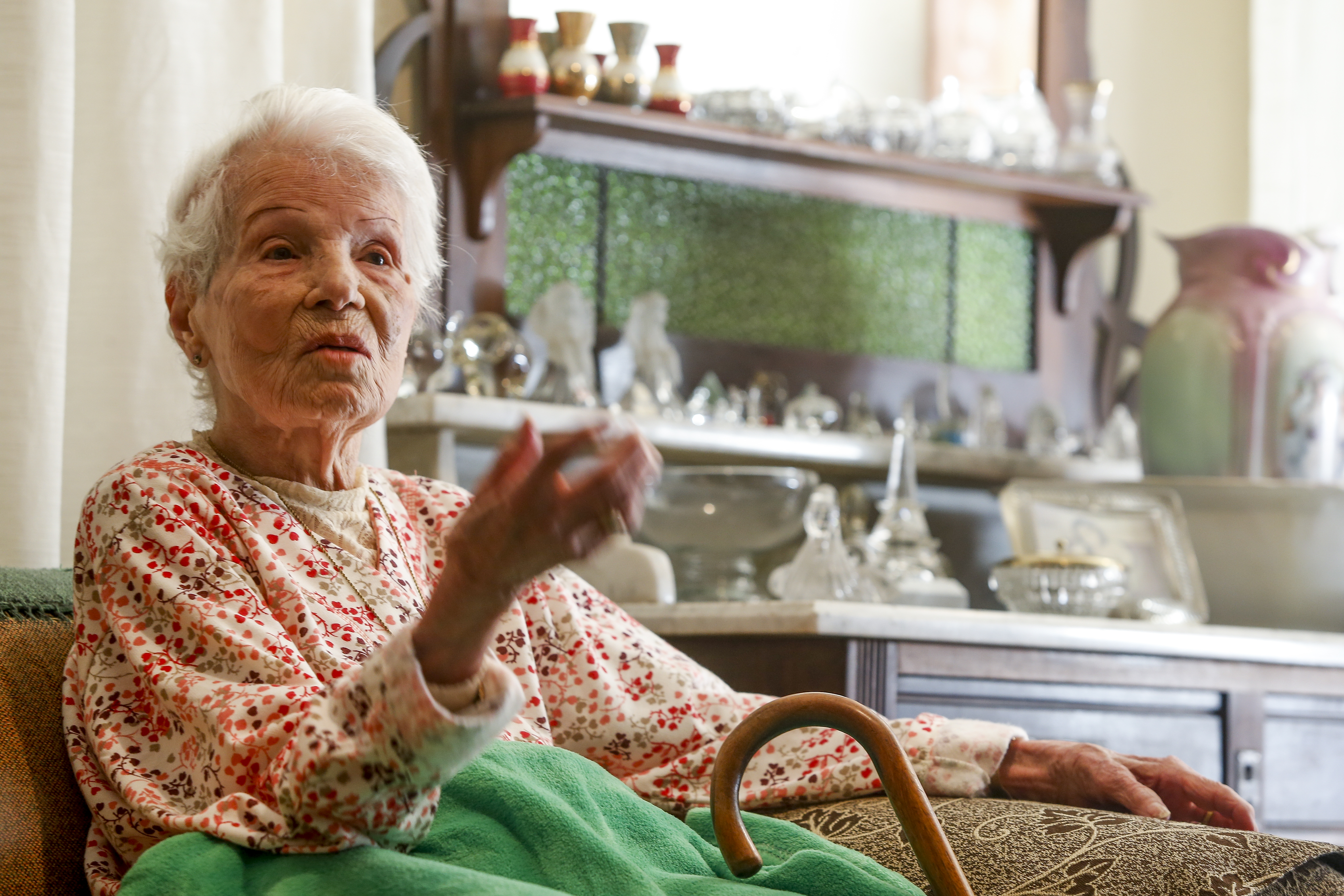 Helena Soares Gomes da Silva: musicista, vai comemorar 100 anos em agosto. | Hugo Harada/Gazeta do Povo
