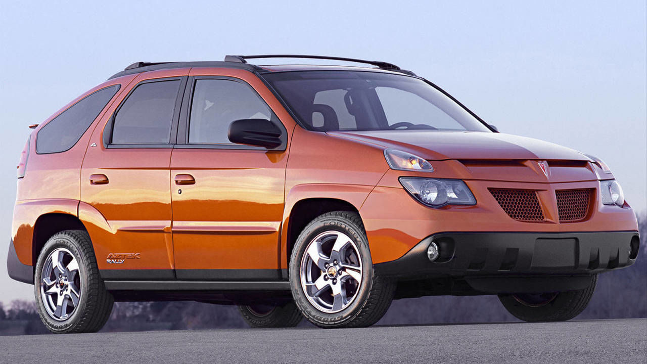 Pontiac Aztec era uma mistura de SUV e minivan. | /