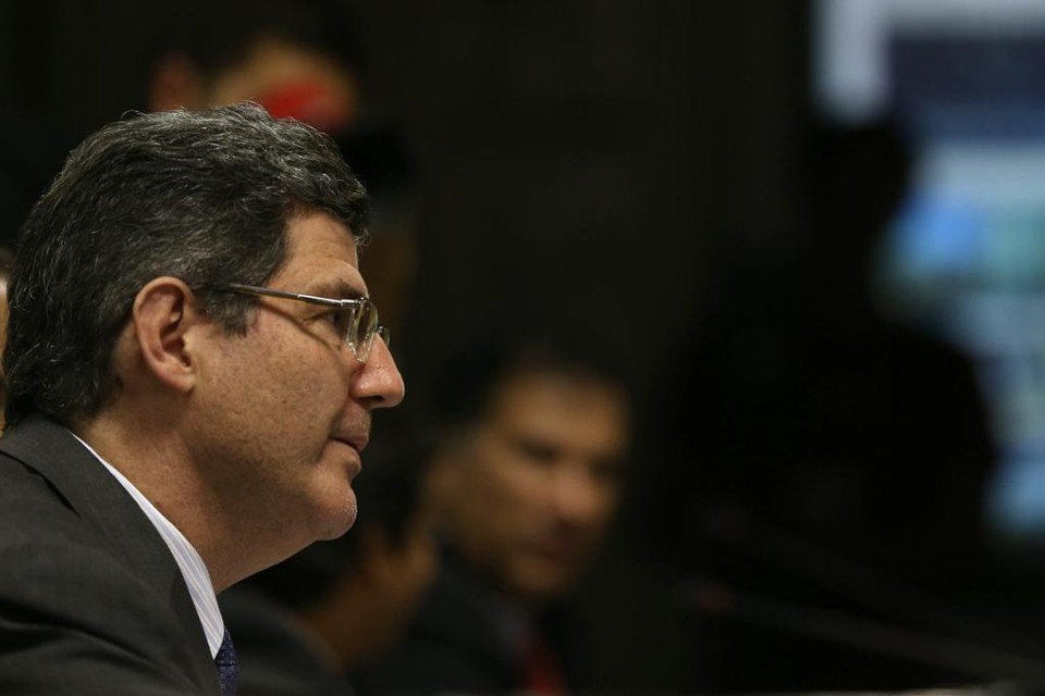 Joaquim Levy é conhecido pelas longas jornadas de trabalho, sequidas pela equipe que vive em um hotel de Brasília. | Fernando Bizerra/EFE