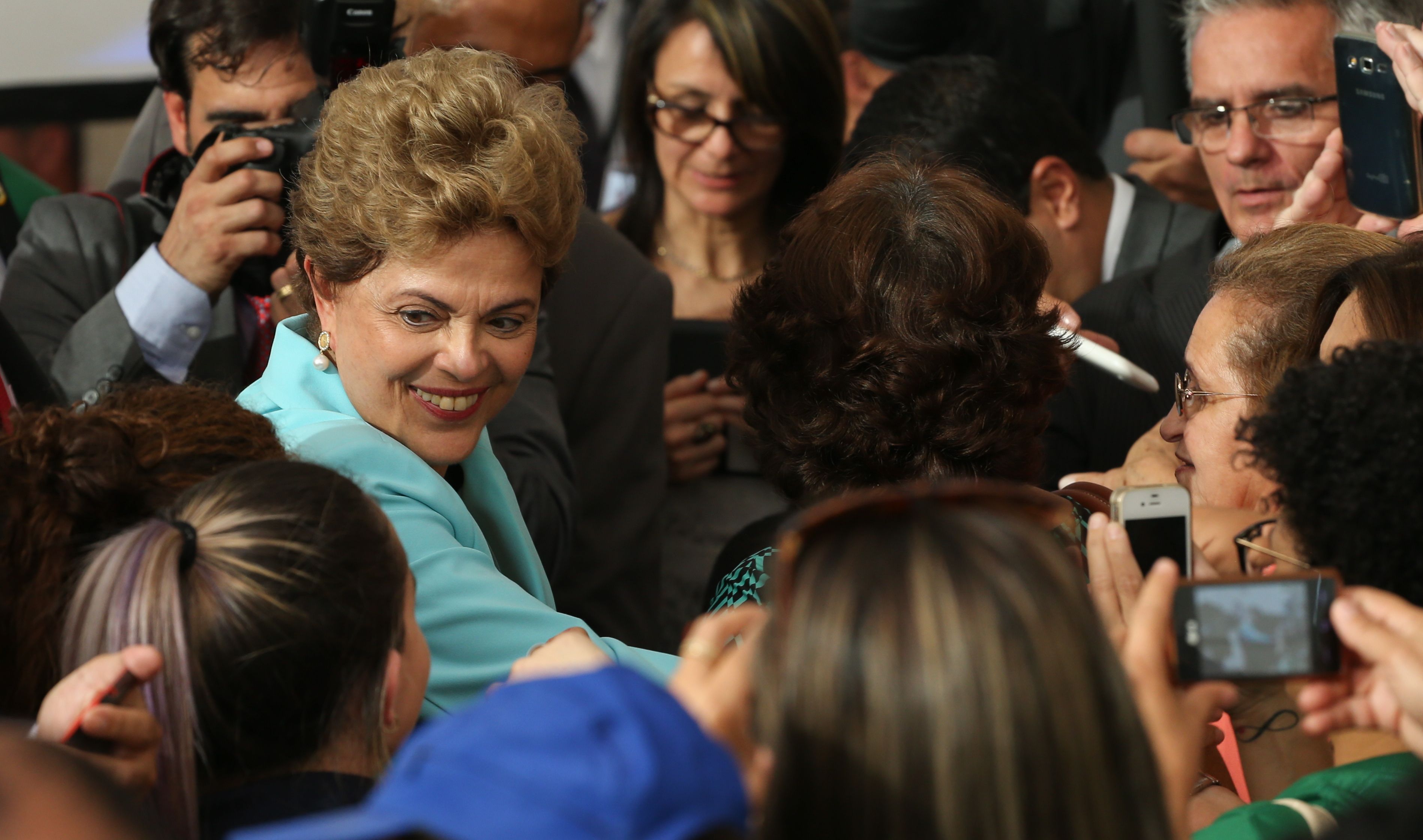 Dilma tem procurado construir uma agenda positiva para diminuir o impacto da onde de críticas. | Lula Marques/ Agência PT