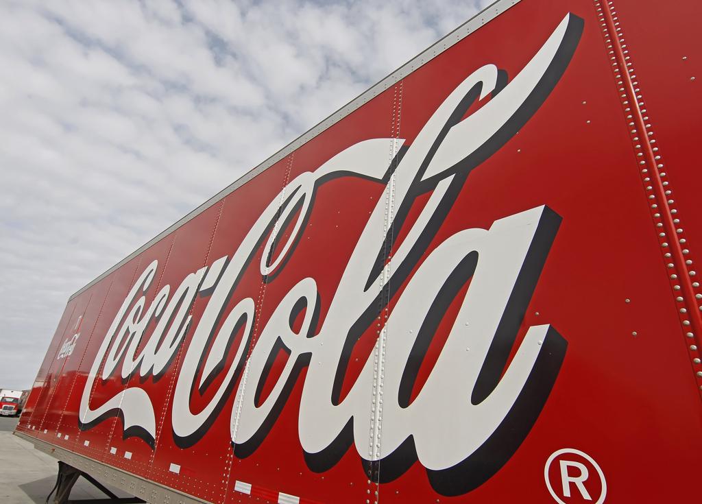 A companhia disse que o volume de vendas de Coca-Cola subiu 1% no segundo trimestre | George Frey/Reuters