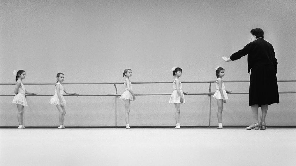 Mostra resgata trabalhos que retratam o  cotidiano da União Soviética.