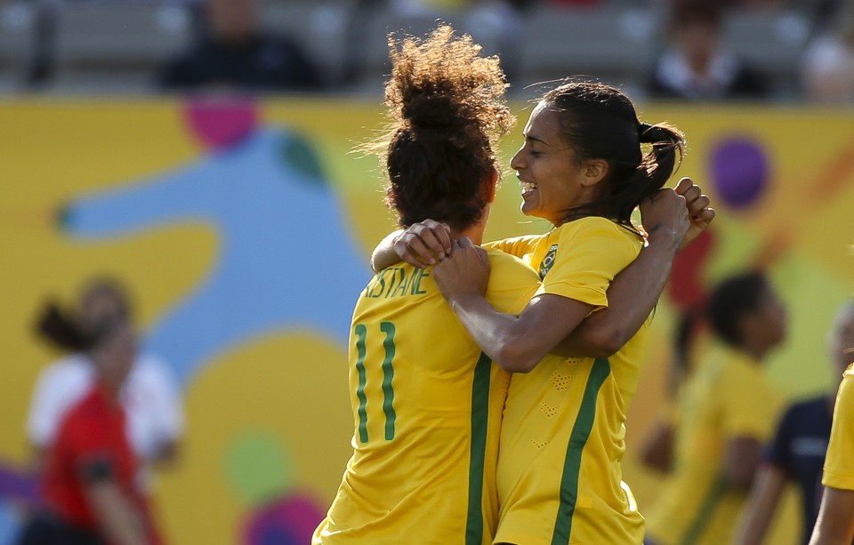 Cristiane (11) foi a artilheira da partida com cinco gols, quatro deles de cabeça | Washington Alves/Exemplus/COB