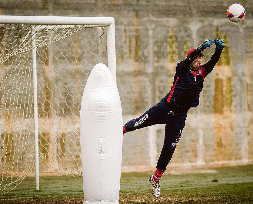 O goleiro Marcos deve ser o titular do Paraná contra o Náutico: Tricolor em busca da reação. | Marcelo Andrade/Gazeta do Povo