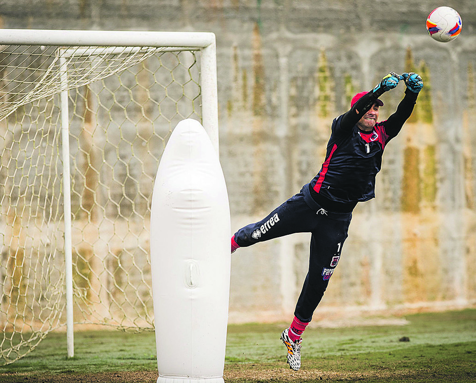 O goleiro Marcos deve ser o titular do Paraná contra o Náutico: Tricolor em busca da reação. | Marcelo Andrade/Gazeta do Povo