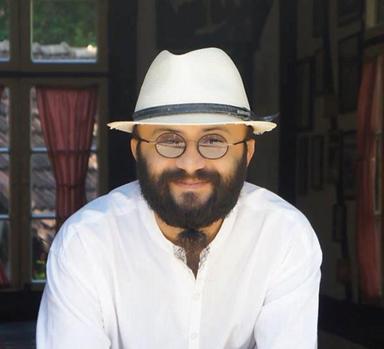 Neto passou mal em evento. | Reprodução/Facebook