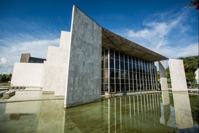 O valor das contratações efetivadas entre 2005 e 2013 é de R$ 2,3 bilhões – uma média de R$ 261 milhões por ano | /