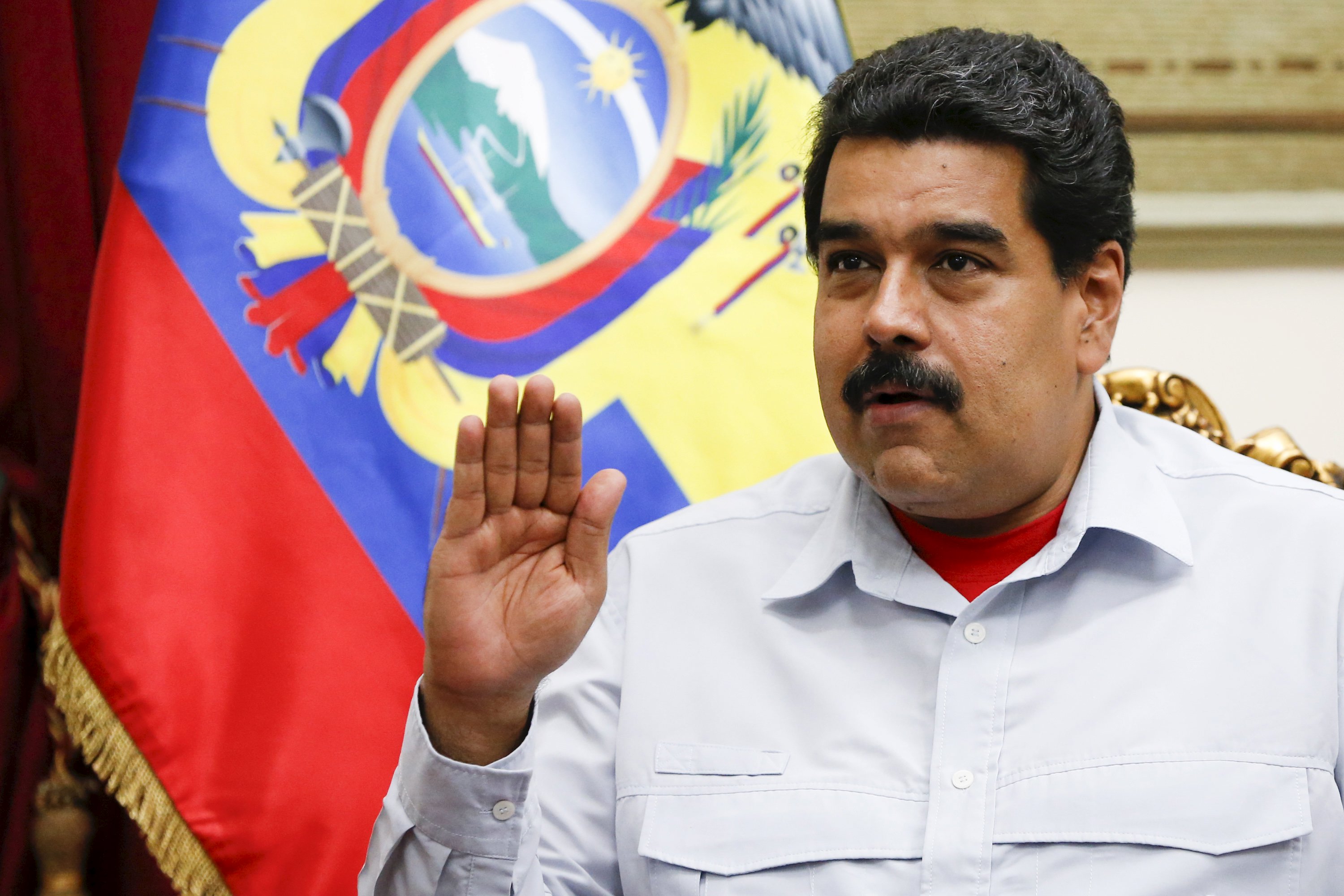 Nicolás Maduro, presidente da Venezuela: “. #LulaDilmaSomosTodos”. | Carlos Garcia Rawlins/Reuters