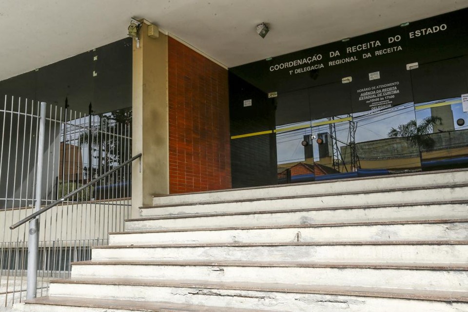 Cartas de cobrança foram encaminhadas pela Receita Estadual. | Hugo Harada/Gazeta do Povo