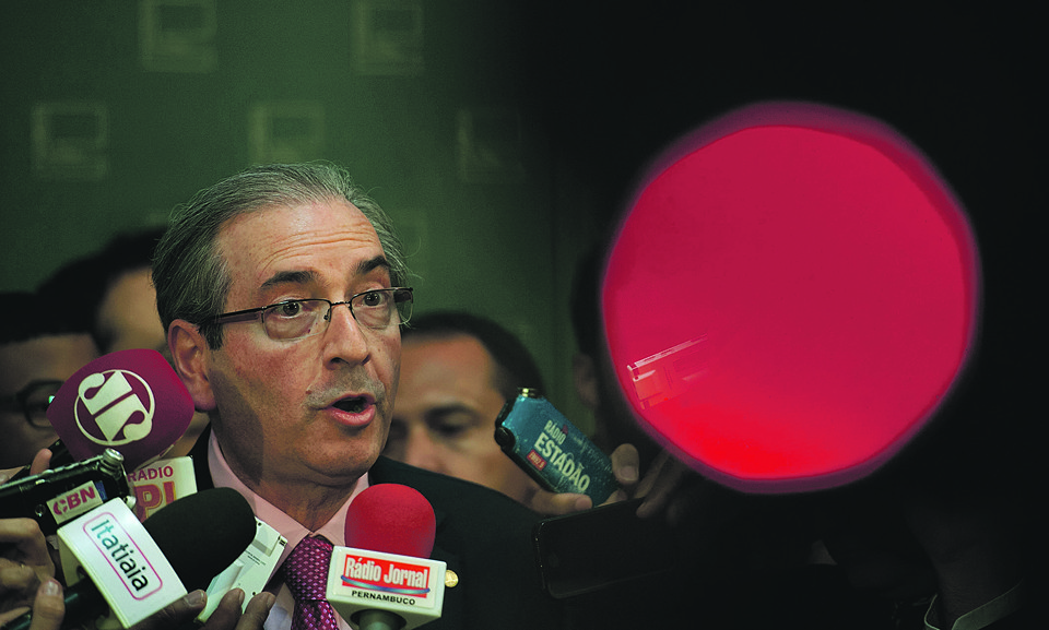 Eduardo Cunha, com o apoio dos líderes, começou a abrir caminho na pauta para votar as contas de Dilma, que pode levar ao impeachment. | Fábio Rodrigues Pozzebom/Agência Brasil