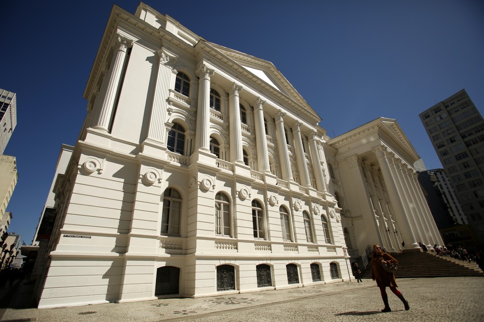 Professores da UFPR aderem à paralisação nacional das federais | Marcelo Andrade/Gazeta do Povo