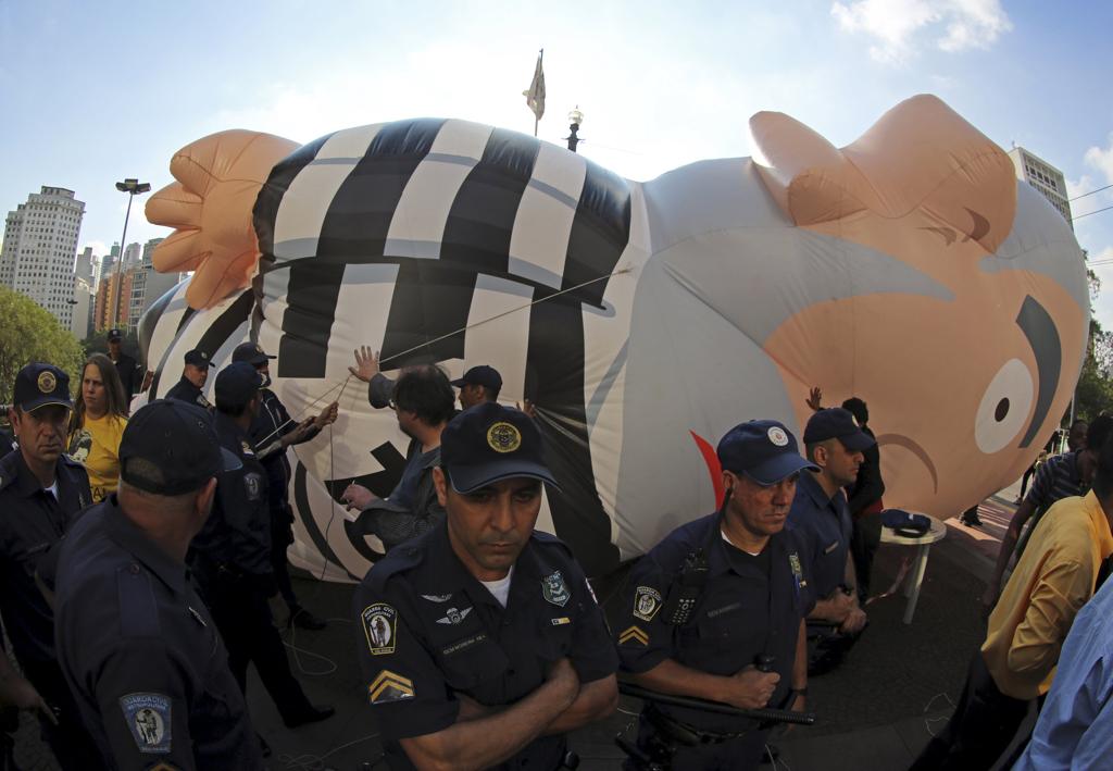 Boneco inflável de Lula em SP. | PAULO WHITAKER/REUTERS