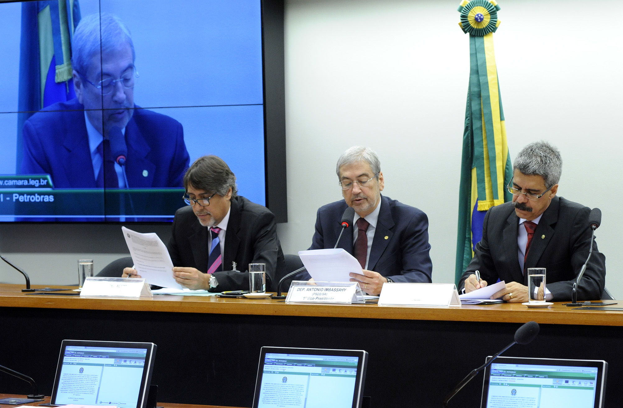 Deputados durante a CPI da Petrobras: xingamentos e confusão. | Luis Macedo / Câmara dos Deputados