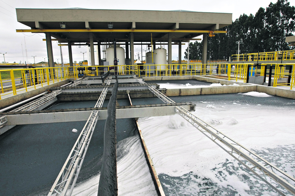 Pelo contrato com a Sanepar, a empresa ECG ficaria responsável pelos serviços de manutenção e conservação periódica das estações de tratamento de esgoto. | Jonathan Campos/Gazeta do Povo