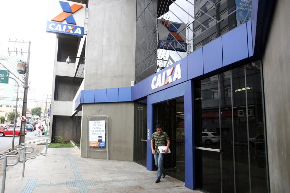 A instituição reiterou que o “foco” do banco em 2015 é o financiamento de imóveis novos, com destaque para a habitação popular | Henry Milleo/Gazeta do Povo