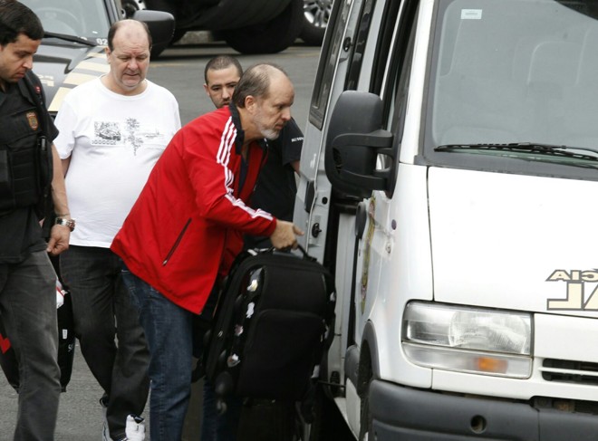 Celso Araripe (vermelho) e Jorge Zelado: transferência para o CMP. | Aniele Nascimento/Gazeta do Povo