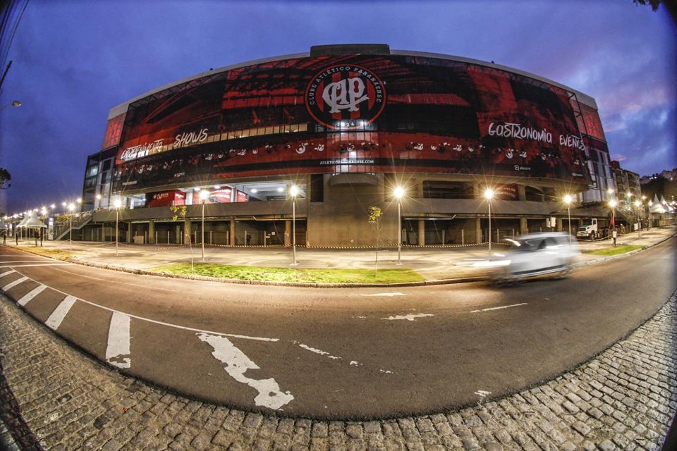 Se não pagar dívida de R$ 226,1 milhões até quinta-feira, Atlético pode ter a Arena e o CT penhorados. | Daniel Castellano/Gazeta do Povo