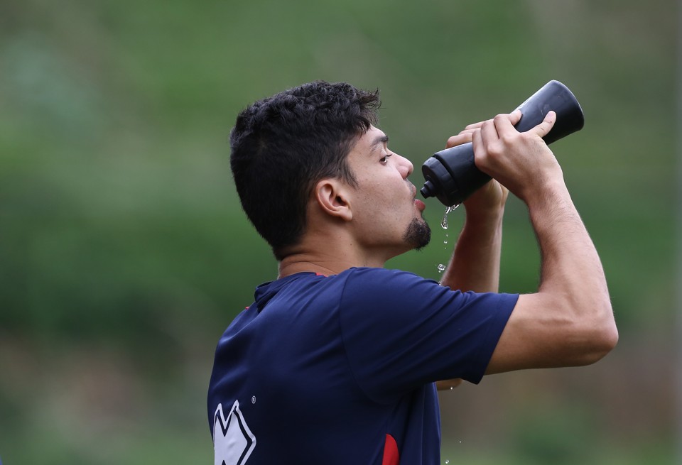 Fernando Viana durante treino do Paraná. | Giuliano Gomes/Gazeta do Povo