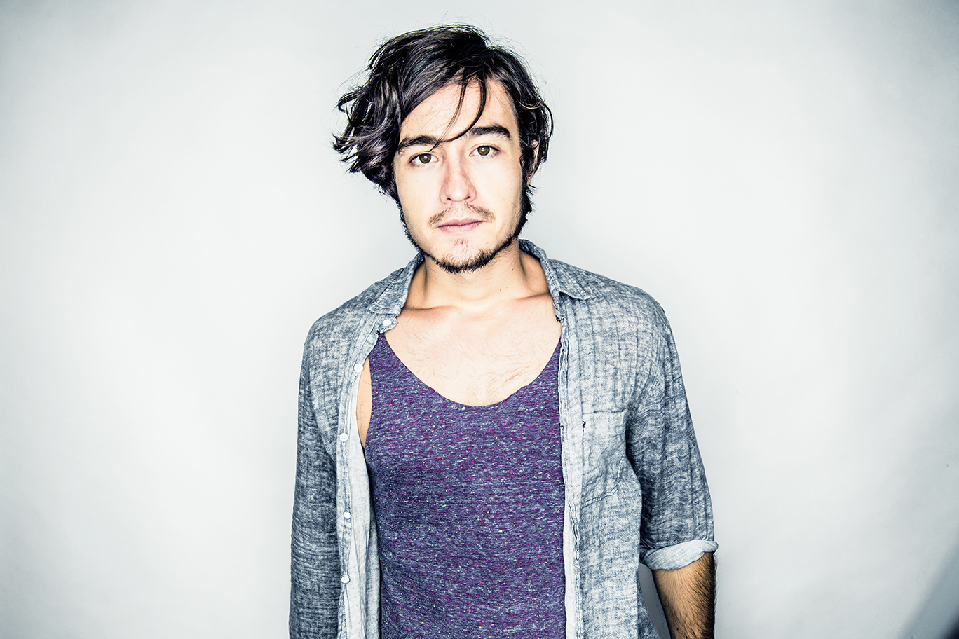 Cantor nasceu em Brasília e começou carreira em Curitiba. | Divulgação