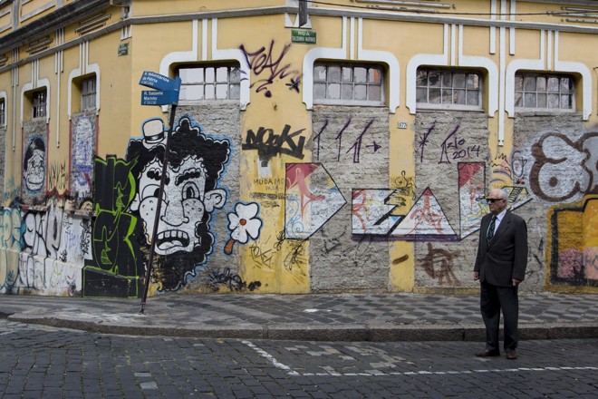 Endereço conta com diversos prédios antigos, muitos dos quais estão abandonados ou mal cuidados. | Henry Milleo/Gazeta do Povo