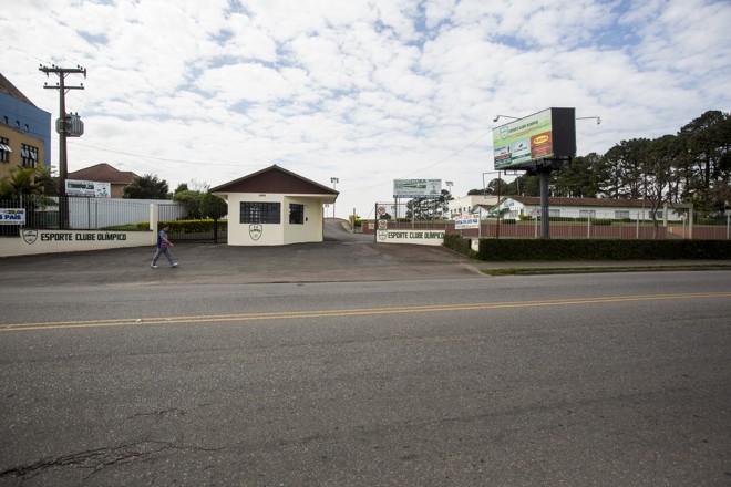 Fachada do Esporte Clube Olímpico. | Brunno Covello/Gazeta do Povo
