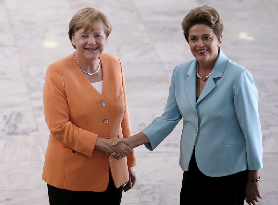 Merkel está em uma visita de dois dias ao Brasil com uma grande delegação de autoridades e representantes de empresas alemãs. | Ueslei Marcelino/Reuters