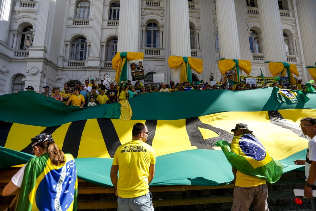 Protestos no domingo pediram a saída de Dilma. | Henry Milleo/Gazeta do Povo